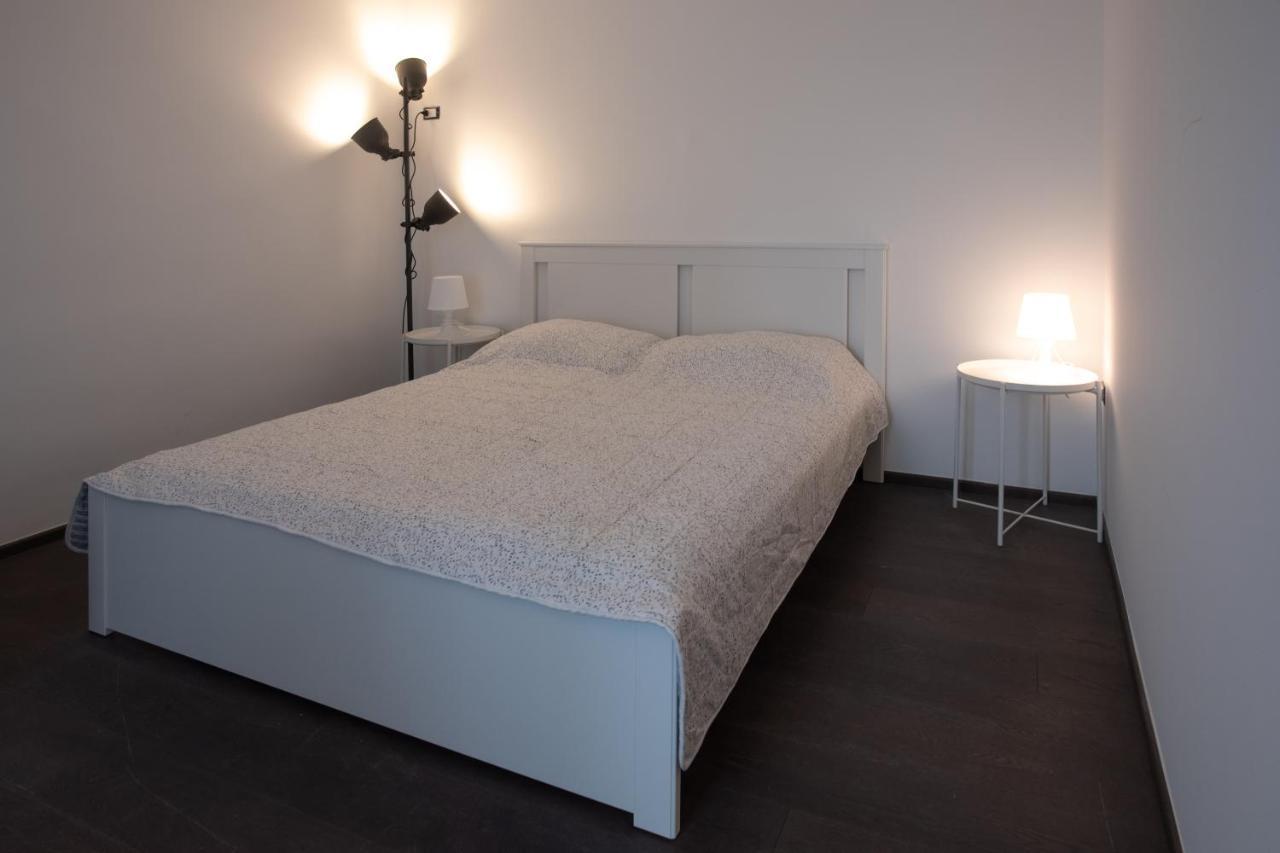 Art & Design On The Corner - Via Savona Milan Apartment Luaran gambar